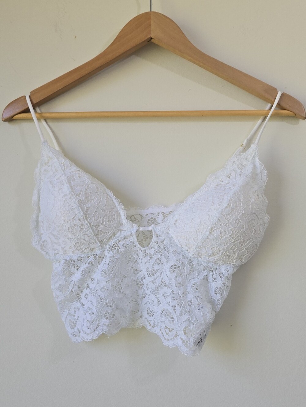Abound White Lace Convertible Tank Bralette Size M - Picture 6 of 8